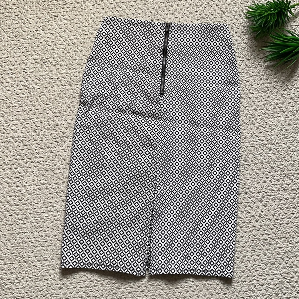 Faith and joy patterned skirt S